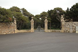 Puerta del Palacio de Verdala