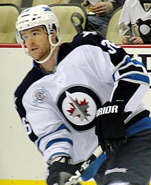 Photographie de Mark Flood avec les Jets de Winnipeg en 2012