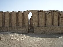 An arch from the ancient Sumerian city Ur, which flourished in the third millennium BC, can be seen at present-day Tell el-Mukayyar in Iraq. Oldest arch 4.JPG