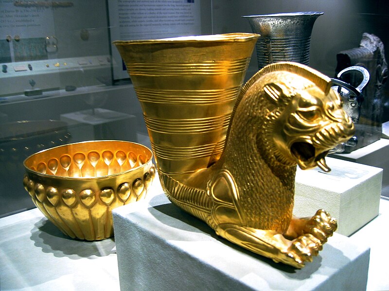 پرونده:Persia - Achaemenian Vessels.jpg