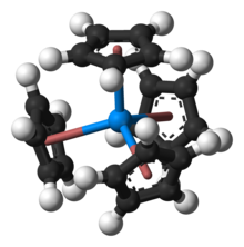 Тетракис (циклопентадиенил) уран (IV) -3D-balls.png