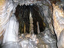 Tropfsteine in der Teufelshöhle