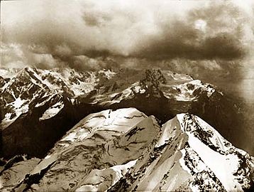 Panorama sur les monts de la Svanétie.