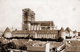 Reconstruction de la cathédrale de Zagreb en 1894.