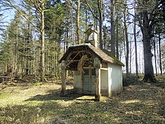 La chapelle Barrault, dite chapelle de la Vierge-de-la-Croix.