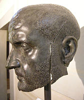 Голова імператора Требоніана Галла, Національний археологічний музей Флоренції