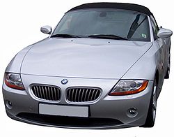 250px-BMW_Z4_silver_v.jpg
