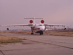 Бе-200 на аеродромі Великий, Хабаровськ .