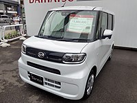 Daihatsu Tanto (LA650)