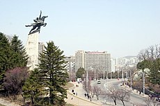 Statue of Chollima Movement in Pyongyang Dprk pyongyang tchholima 05.jpg