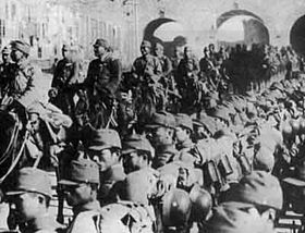 Японские войска входят в Нанкин