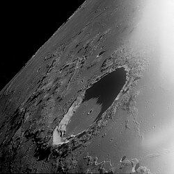 Kráter Marius z oběžné dráhy Apolla 12
