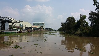kênh Nguyễn Văn Tiếp nhìn về hướng đông.