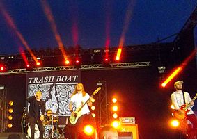 Trash Boat performing at Download Festival 2017. From left to right: Tobi Duncan, Oakley Moffatt, James Grayson, Ryan Hyslop