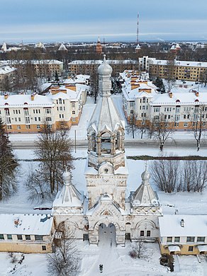 573. Надвратная колокольня Десятинного монастыря, Великий Новгород Автор — Красный