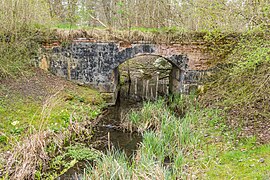 Ehemalige Brücke im Märzenfeld über das Langwasser