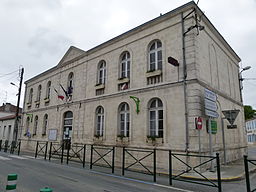 AigrefeuilleMairie3. jpg