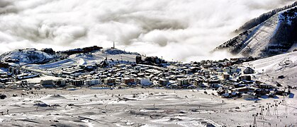 Alpe d'Huez by (vinter)