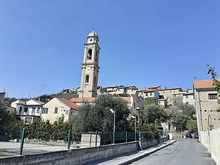 Panuramma du Burgu da frasiun de Bastia (Arbenga), vistu da l'incruxu fra a Ciassa da Nunsiâ, Via Paccini e a SP453