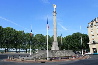 Monument aux morts de Caen