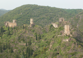 Châteaux de Lastours vus depuis le belvédère de Lastours