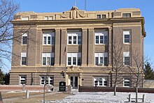 Greeley County Courthouse (Nebraska) from W 1.JPG