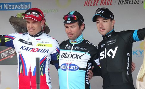Podium de l'édition 2015 de Kuurne-Bruxelles-Kuurne : Alexander Kristoff (2e), Mark Cavendish (1er) et Elia Viviani (3e).