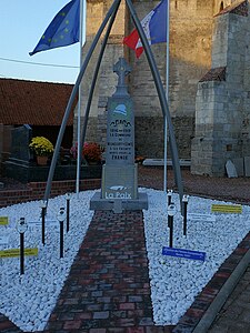 « La commune de Magnicourt-en-Comte à ses enfants morts pour la France »