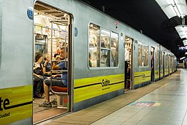 Nagoya 5000 en el Subterráneo de Buenos Aires