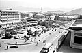 Centrul din Kabul în 1979; podul Pul-e Khiști traversează râul Kabul către orașul vechi din malul de sud