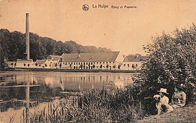 L'étang et la papeterie de La Hulpe vers 1900.