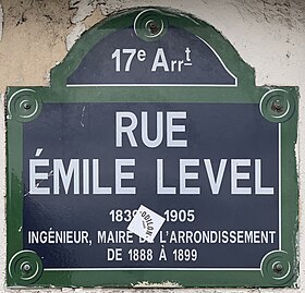 Voir la plaque.