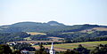 De top van de Sieggraberner Kogel, met op de voorgrond de kerktoren van Kobersdorf / Kabold