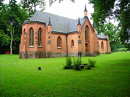 Taxinge kyrka, baksidan.