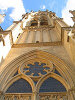 Crucifix ornant la tour du chapitre de la cathédrale Saint-Étienne à Metz