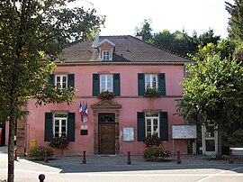 The town hall in Vyans-le-Val
