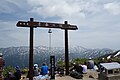 二王子岳から飯豊連峰を眺める
