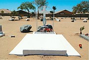 Graves of Amado B. Sernas (1908–1994) and his wife Francisca T. Sernas (1907–1988)