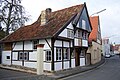 September: Haus Berenbom in Burgsteinfurt. Das Zinkblech am Giebel ist eine Brandschutzmaßnahme des 19. Jahrhunderts und denkmalgerecht erhalten.