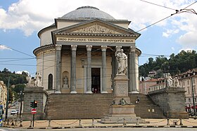 Image illustrative de l’article Église Gran Madre di Dio de Turin