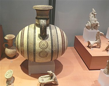 Vase ovoïde.