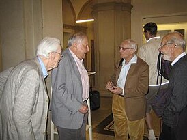 Слева направо: Бено Экман, Питер Хилтон, Жан-Пьер Серр и Андре Хефлигер, 2007 Цюрих (90-летие Экмана)