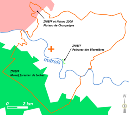 Vue d'une carte répartissant un territoire communal en zones naturelles protégées.