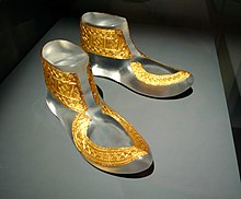 Gold shoe plaques from the Iron Age Hochdorf Chieftain's Grave, Germany, c. 530 BC. Hochdorf golden shoes ornaments.jpg