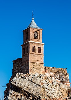 Igreja de Nossa Senhora da Junqueira, Luesma, província de Saragoça, Espanha. (definição 4 131 × 5 783)