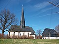 Kirche mit Ausstattung sowie umgebender Alter Gottesacker mit Denkmal für die Gefallenen des Ersten Weltkrieges