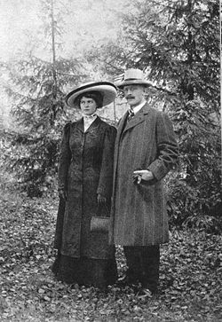 Knut ja Marie Hamsum, 1909.