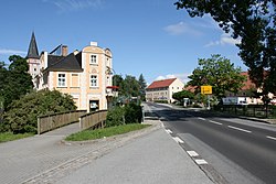 Kodersdorf, Straße der Einheit