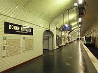 Line 9 platform station on December 31, 2020