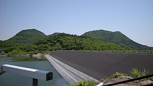 南川鞍部ダム